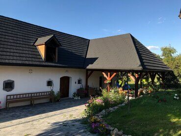 gazdovsky dvor u kartacov